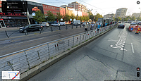 Captură de ecran de pe Google Maps (mod Street View), reprezentând a treia stație de tramvai de pe linia 1 (10), pe Șoseaua Mihai Bravu, care nu este modernizată. Imagine realizată de Google Maps în august 2023.