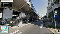 Captură de ecran de pe Google Maps, reprezentând parcarea supraetajată de sub Pasajul Basarab (banda de pasaj care coboară pe Șoseaua Nicolae Titulescu). Imagine din august 2023.